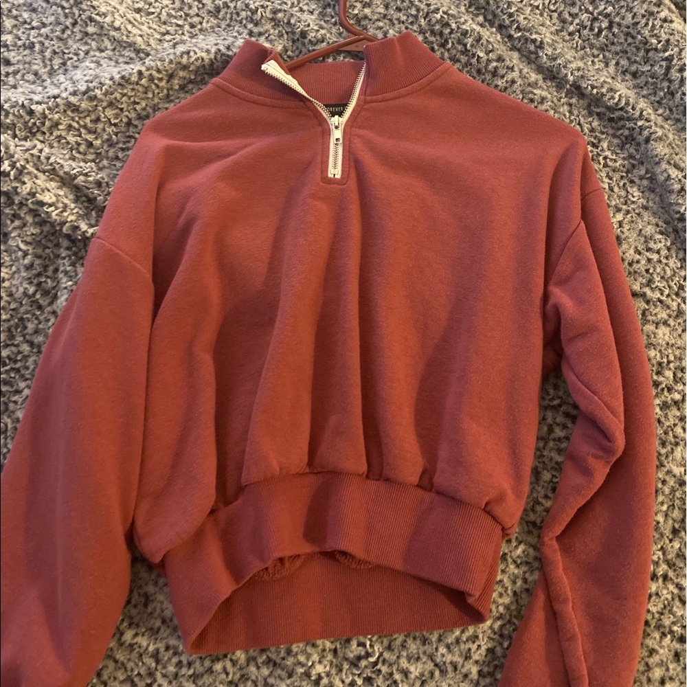 Forever 21 cropped hoodie